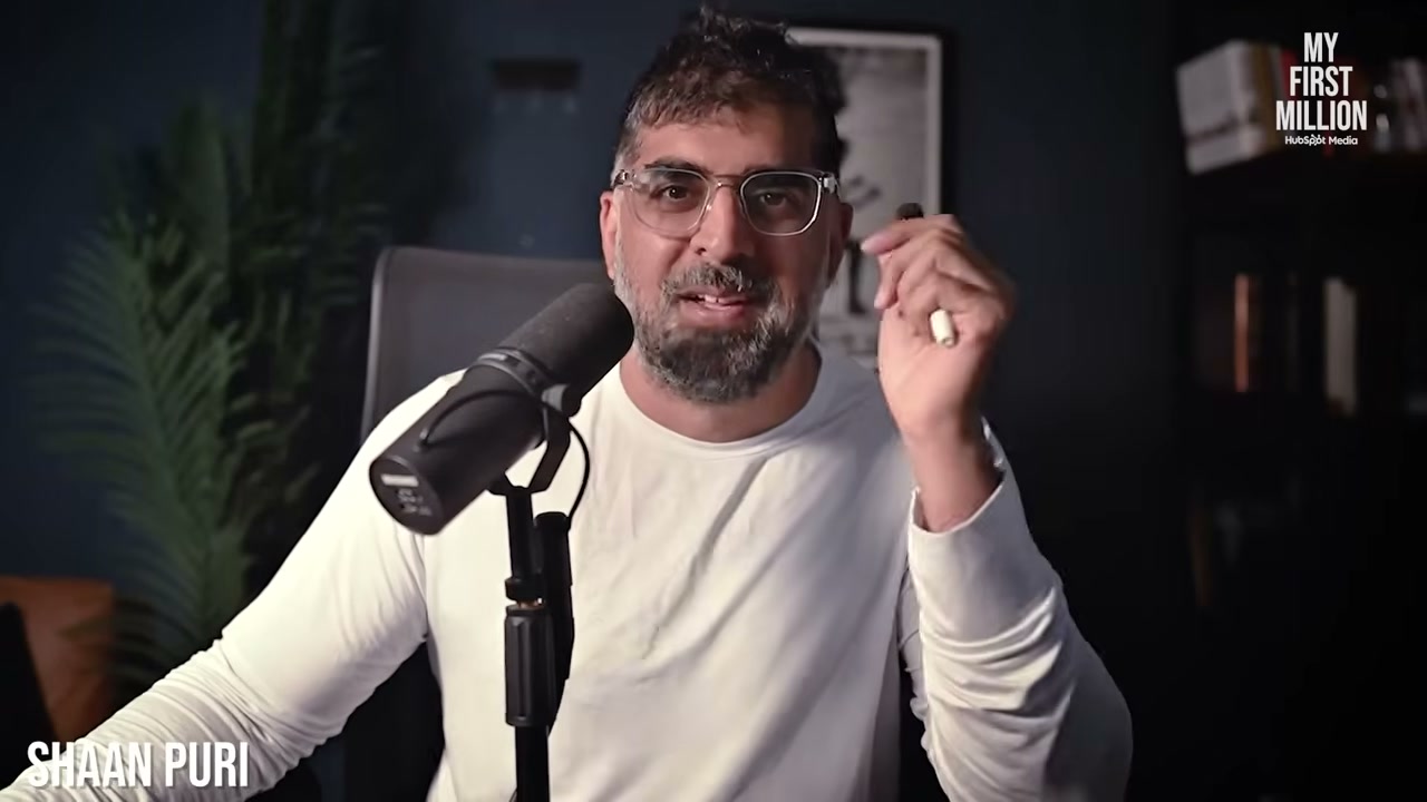 Grüns 브랜드명의 유래와 발음 문제를 설명하는 장면