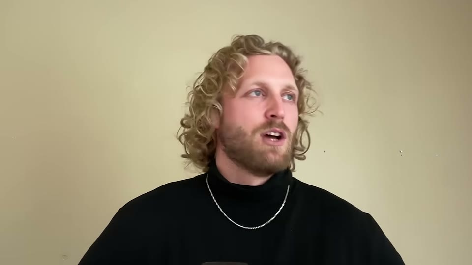 두 번째 마케팅 에이전트를 소개하는 Cody Schneider